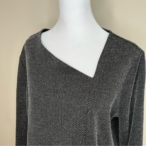 Chico’s Textured Asymmetrical Tunic - Picture 7 of 11